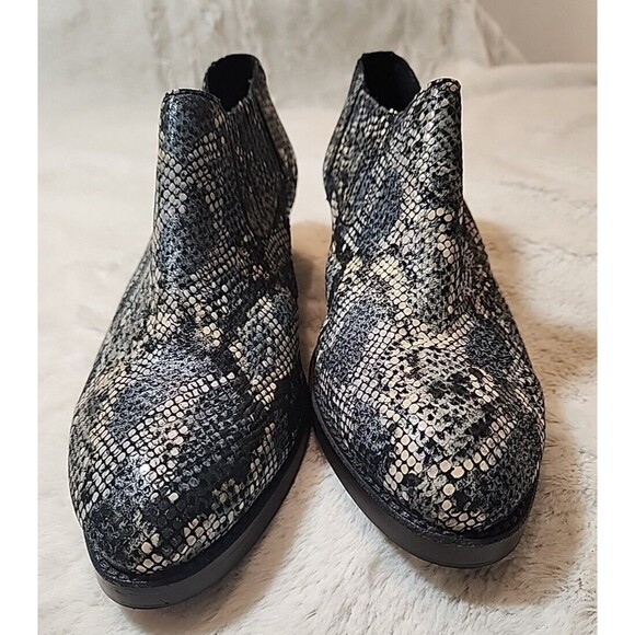Skechers Womens shoes booties Shootie Western Snakeskin Print Ankle Boot Gray 7 - Picture 1 of 8